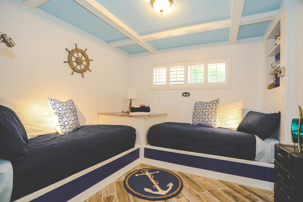The Lodge At Beaver Lake Bed And Breakfast Роджерс Экстерьер фото