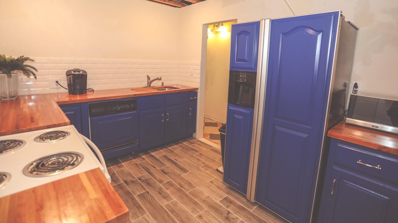 The Lodge At Beaver Lake Bed And Breakfast Роджерс Экстерьер фото